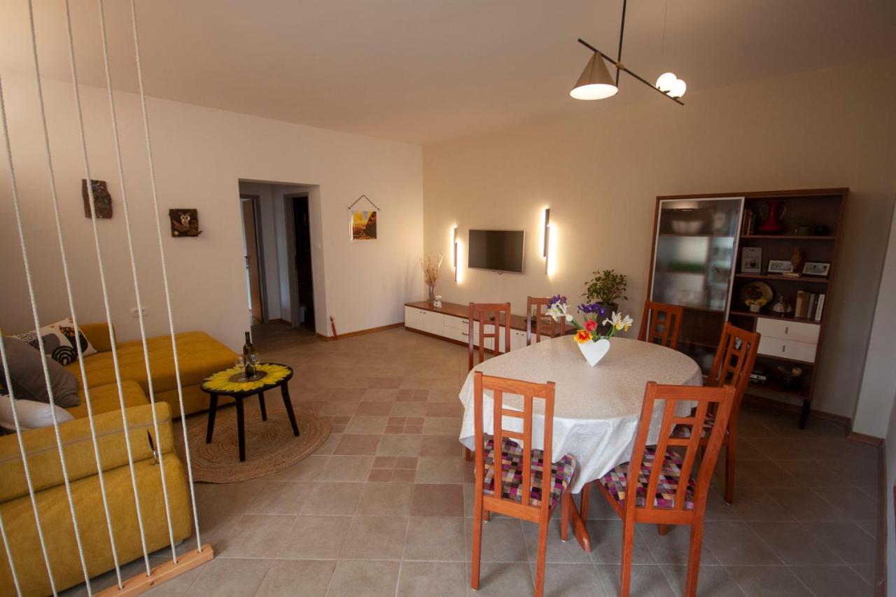Apartments Katarina Porat Malinska Extérieur photo