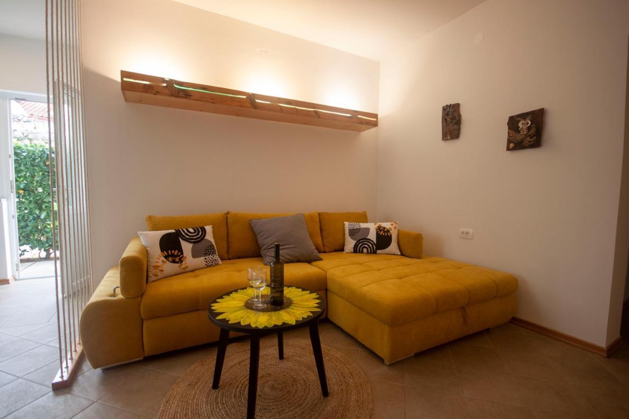 Apartments Katarina Porat Malinska Extérieur photo