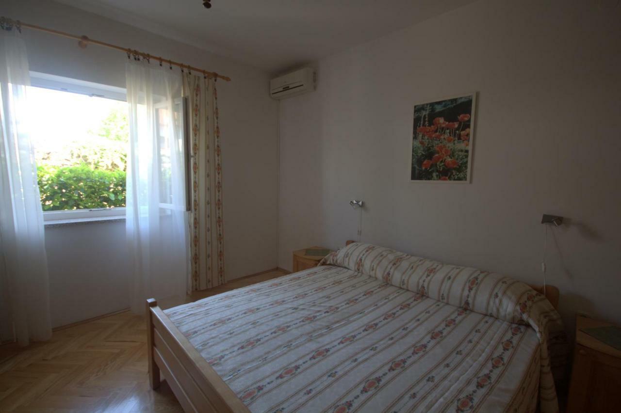 Apartments Katarina Porat Malinska Extérieur photo
